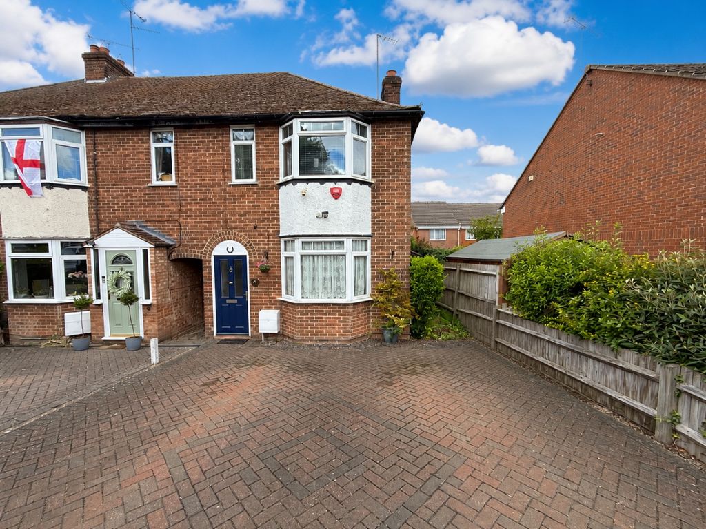 Property photo 1 of 11 4007060