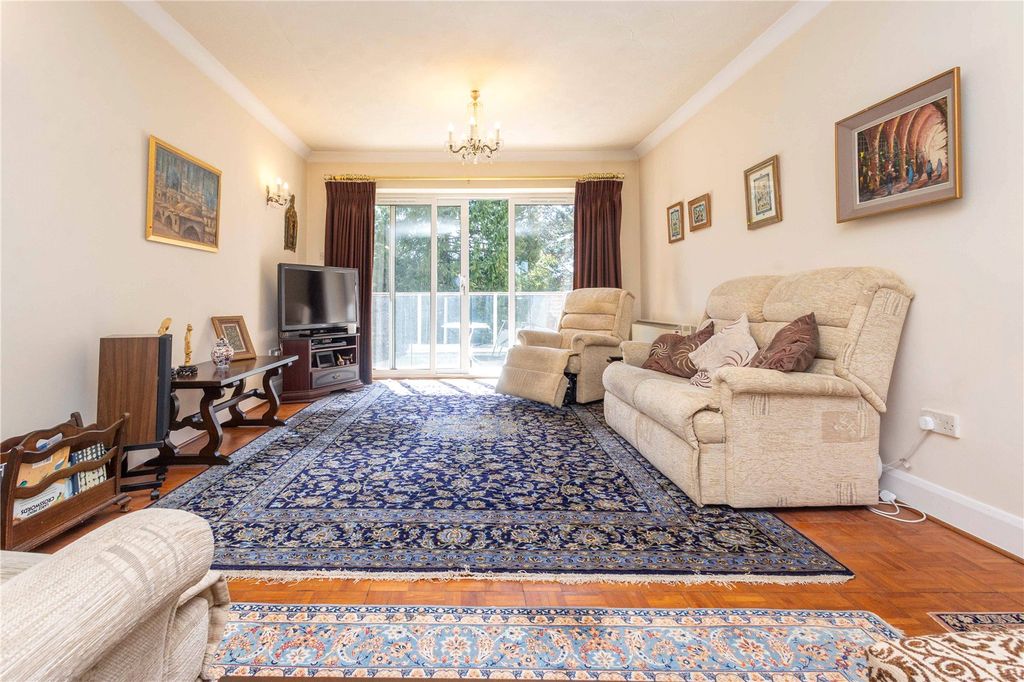 Property photo 2 of 19 Picture No. 06