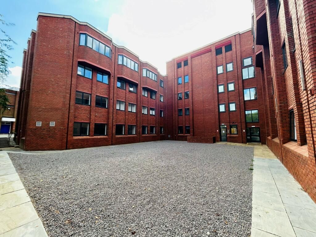 Property photo 1 of 6