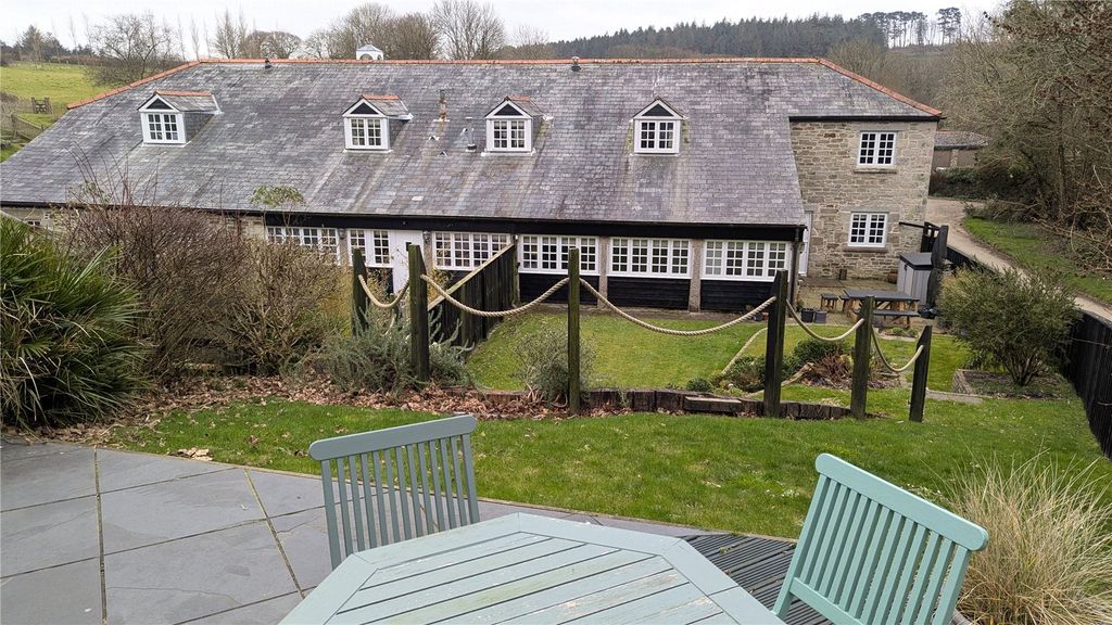 Property photo 2 of 26 Picture No. 57