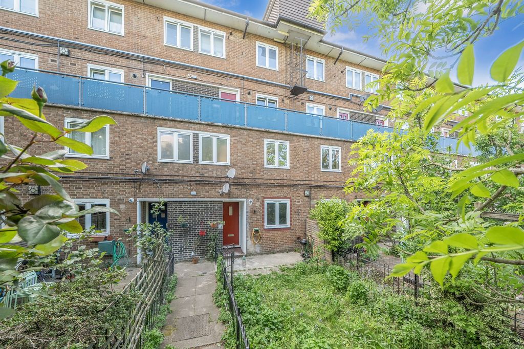 Property photo 1 of 20