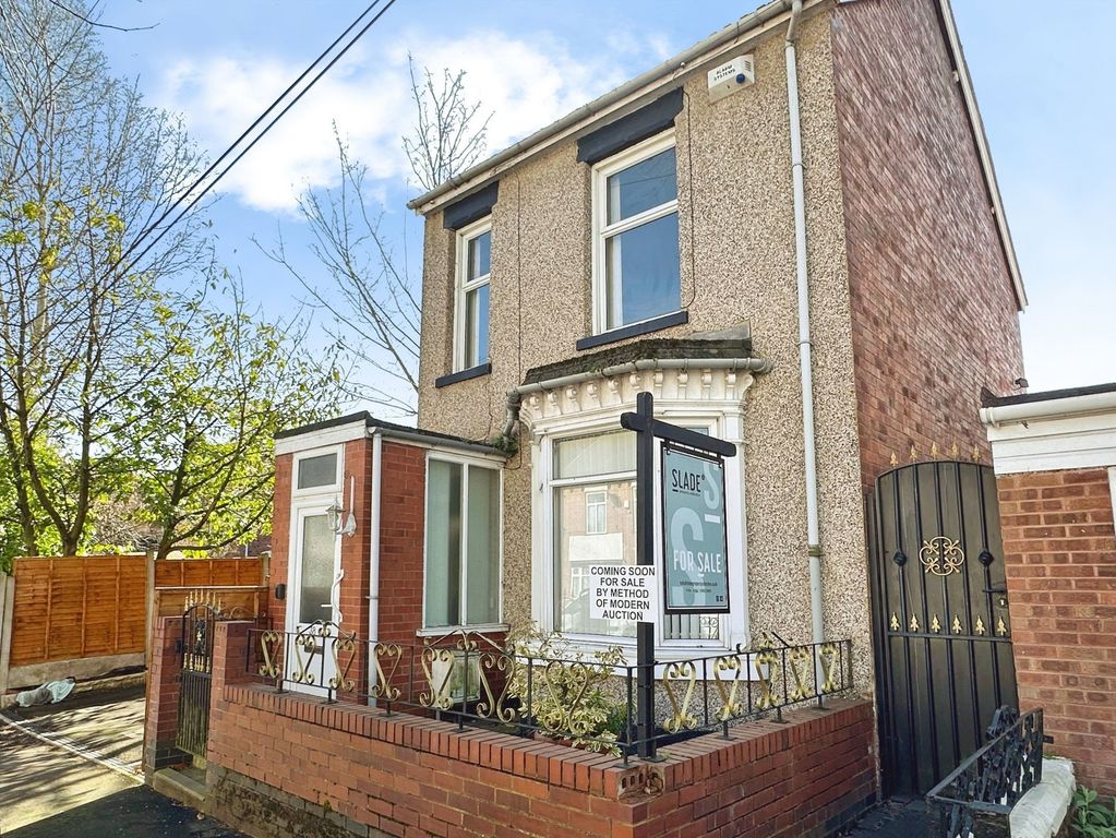 Property photo 1 of 14