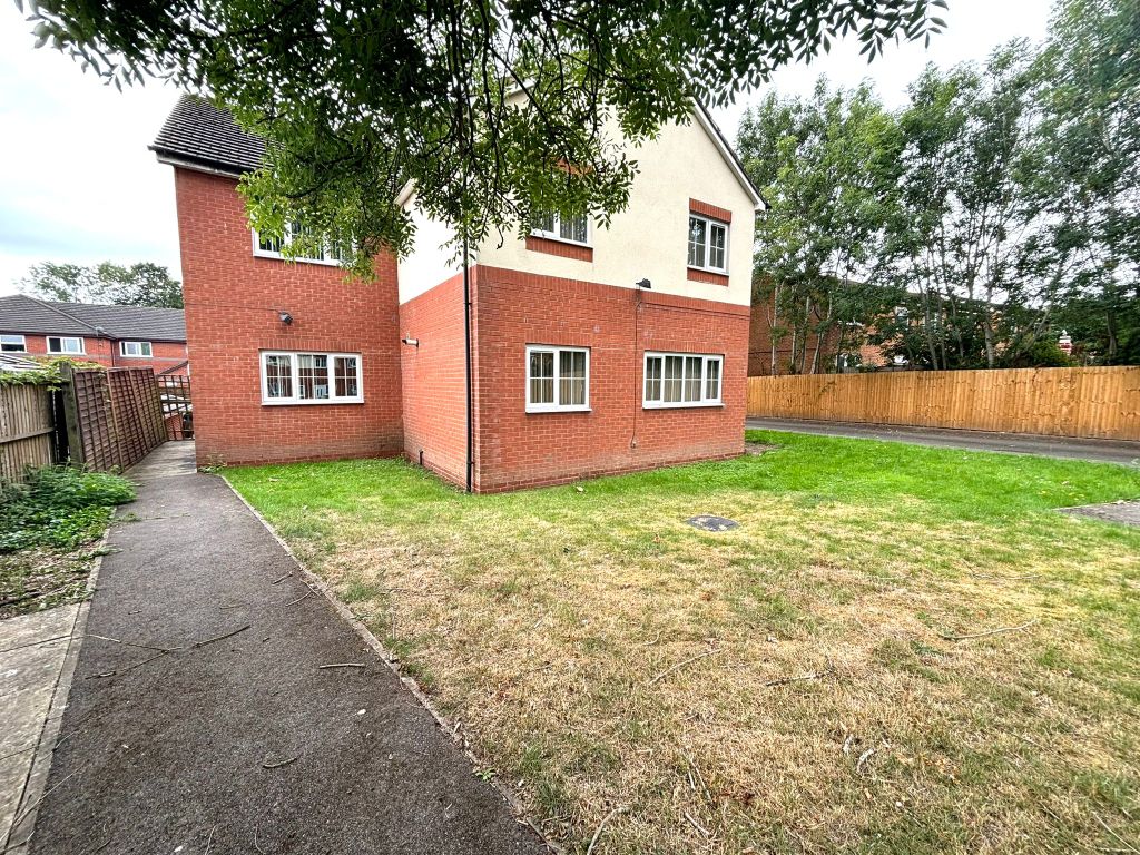Property photo 1 of 4