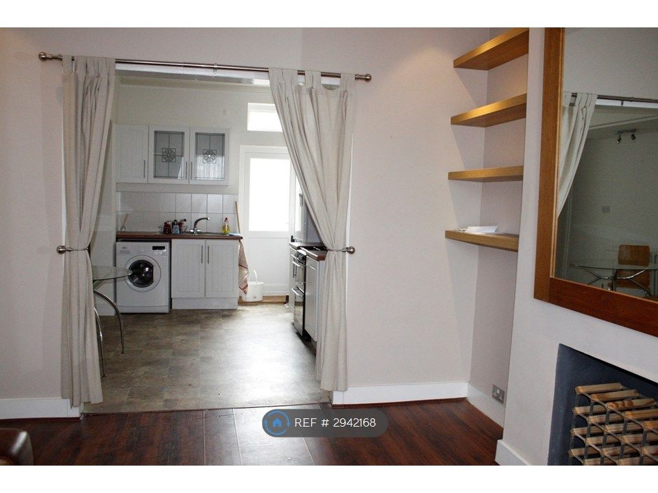 Property photo 3 of 26