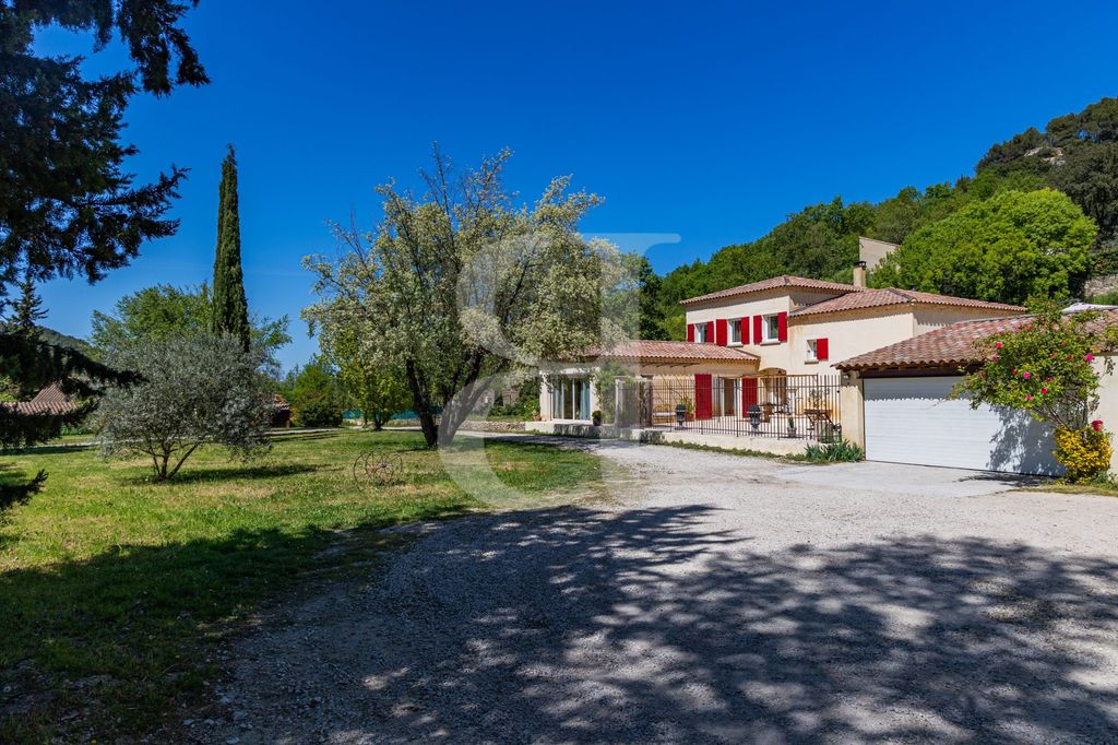 Property photo 1 of 49