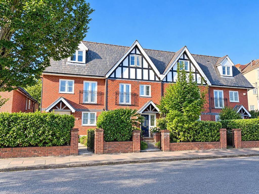 Property photo 1 of 21 Stan2.Png