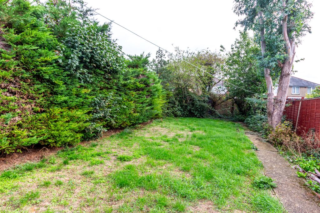 Property photo 2 of 11 Rear Garden