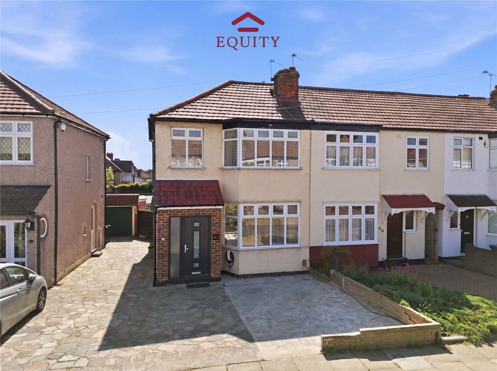 Property photo 1 of 34 Picture No. 04