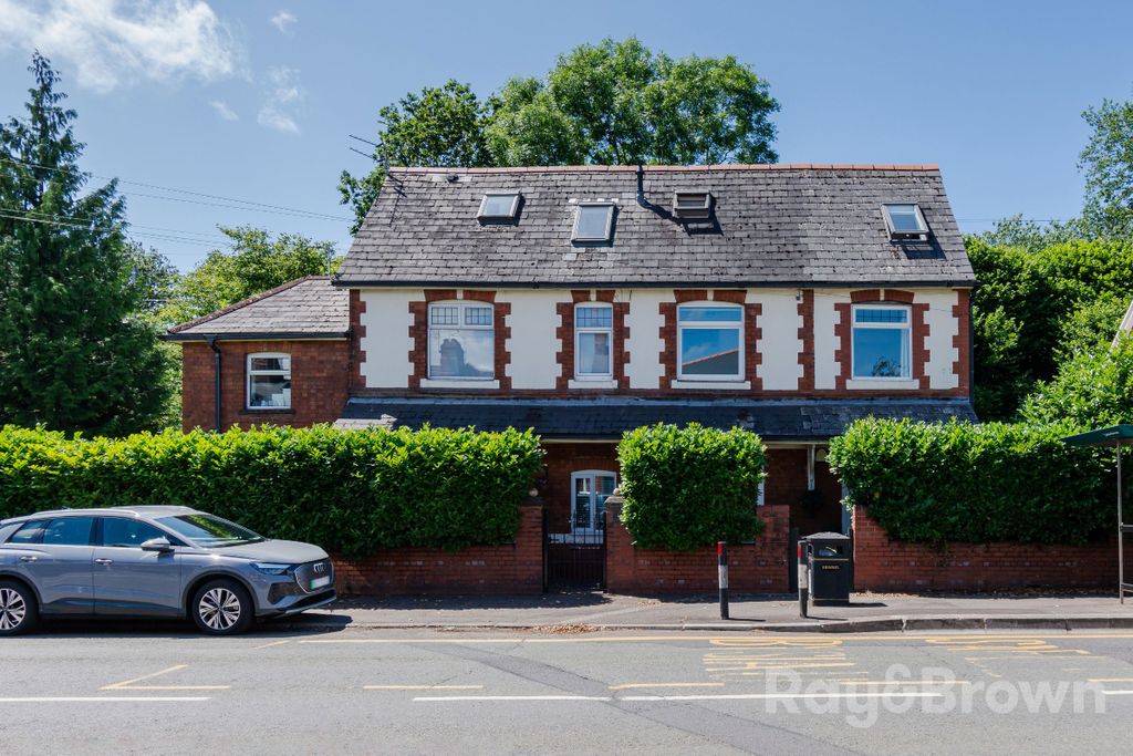 Property photo 1 of 35