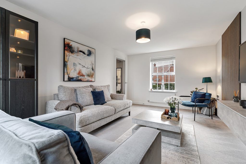 Property photo 2 of 25