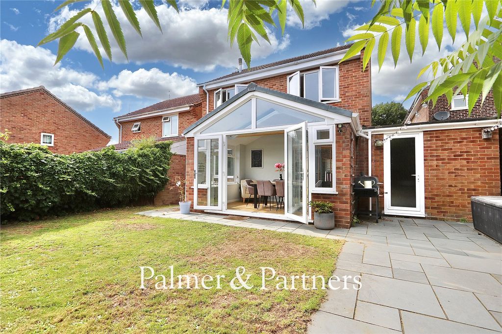 Property photo 2 of 31 Picture No. 04