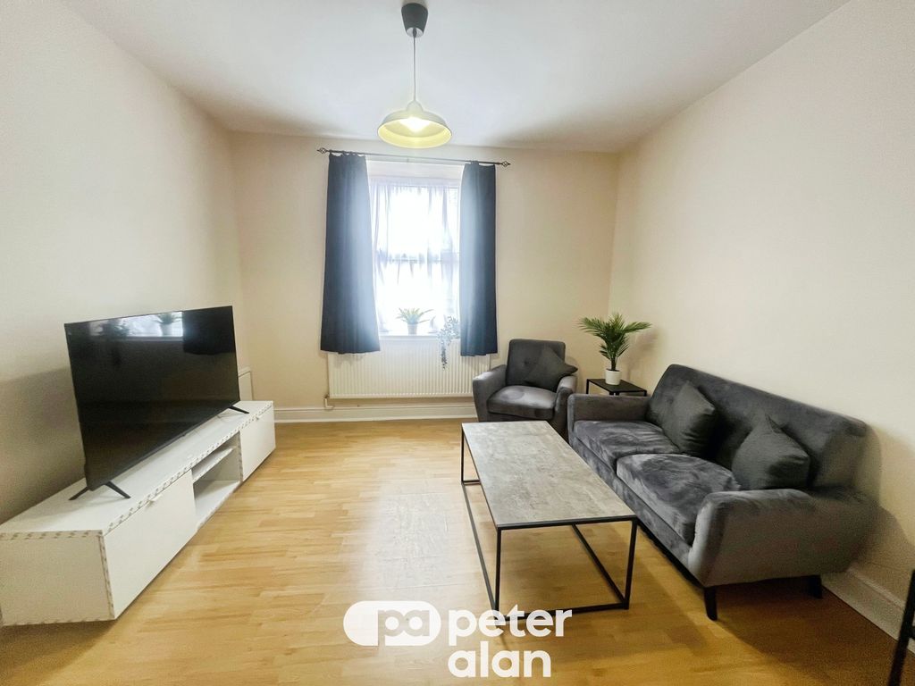 Property photo 3 of 16 Front