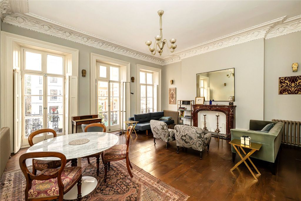 Property photo 1 of 10 Reception