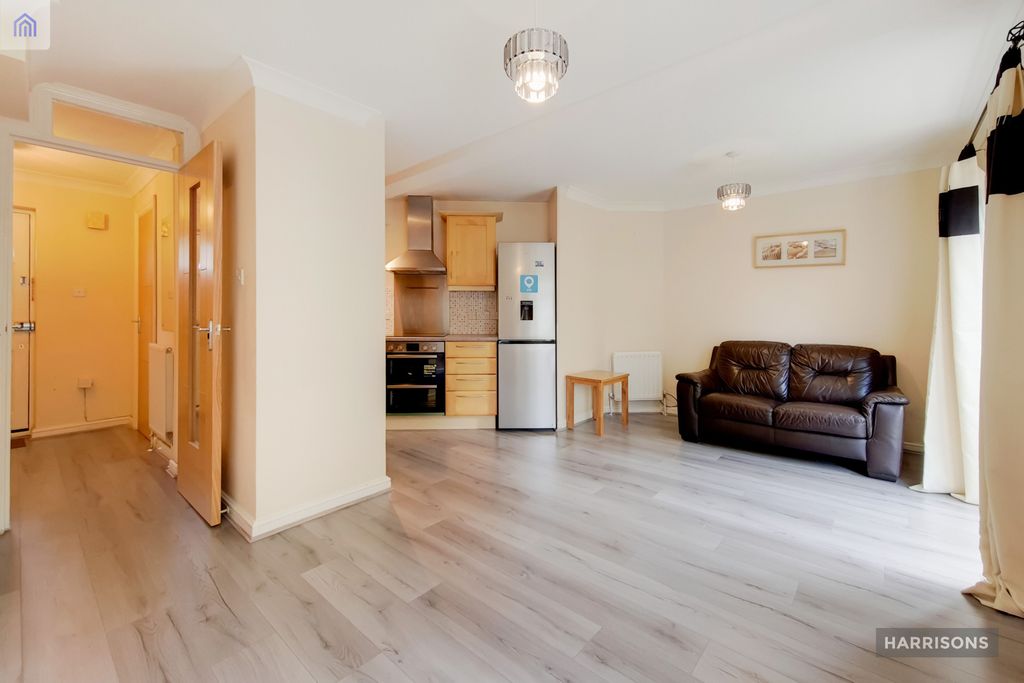 Property photo 1 of 14 Reception Room