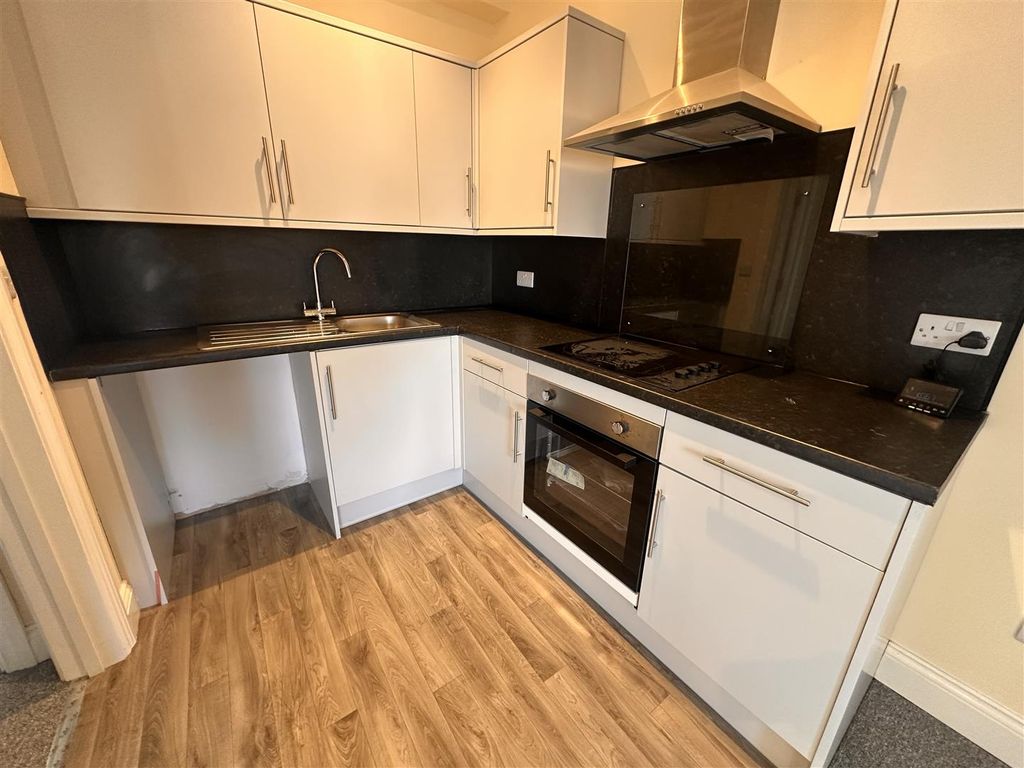 Property photo 2 of 5 Img_8693.Jpeg