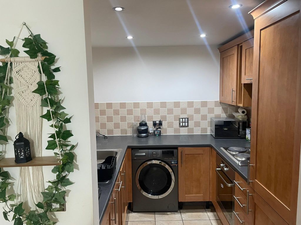 Property photo 2 of 10 Photo 1