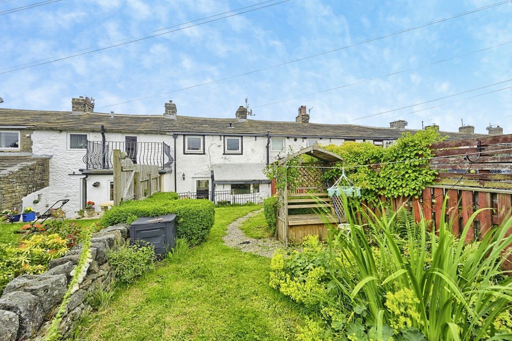 Property photo 2 of 22 Pbox-Img.Jpg