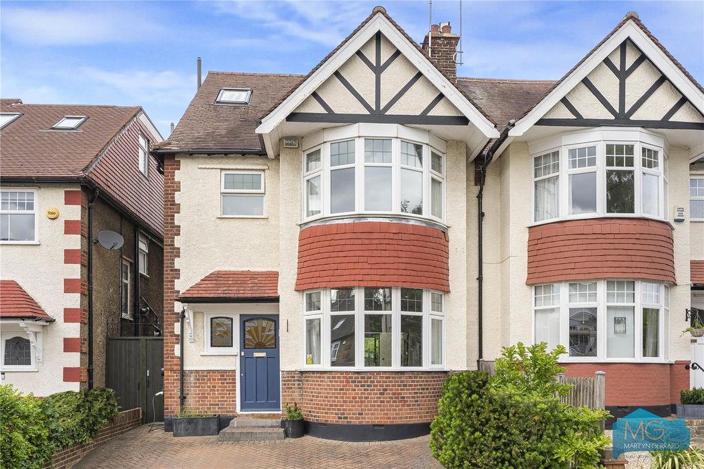 Property photo 1 of 27 Picture No. 35