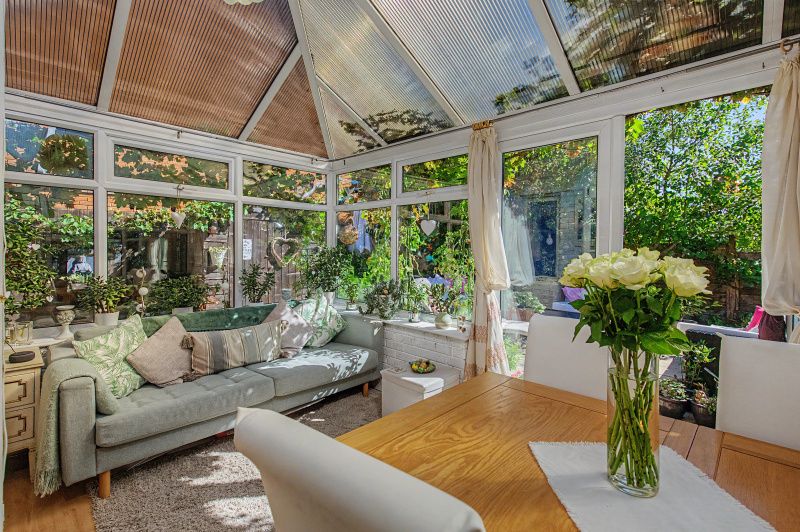 Property photo 3 of 14 Conservatory