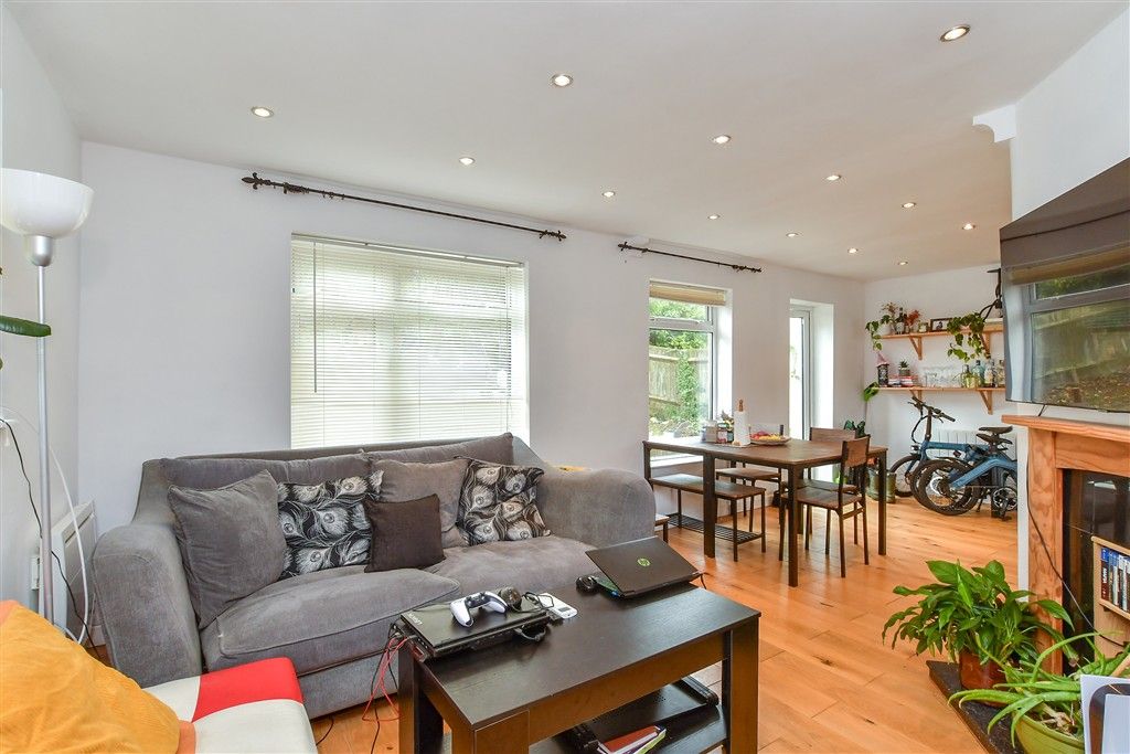 Property photo 1 of 19 Lounge/ Diner