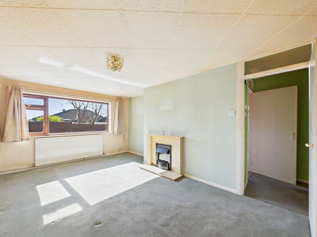 Property photo 3 of 15 Livng/Dining Room