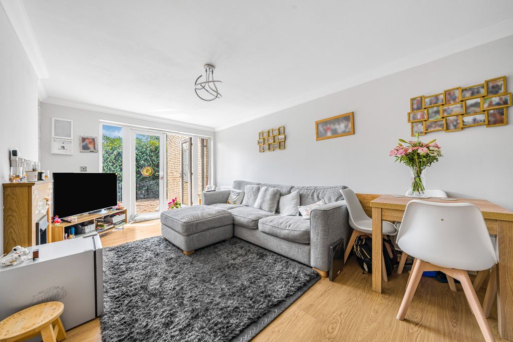 Property photo 1 of 12 5339130