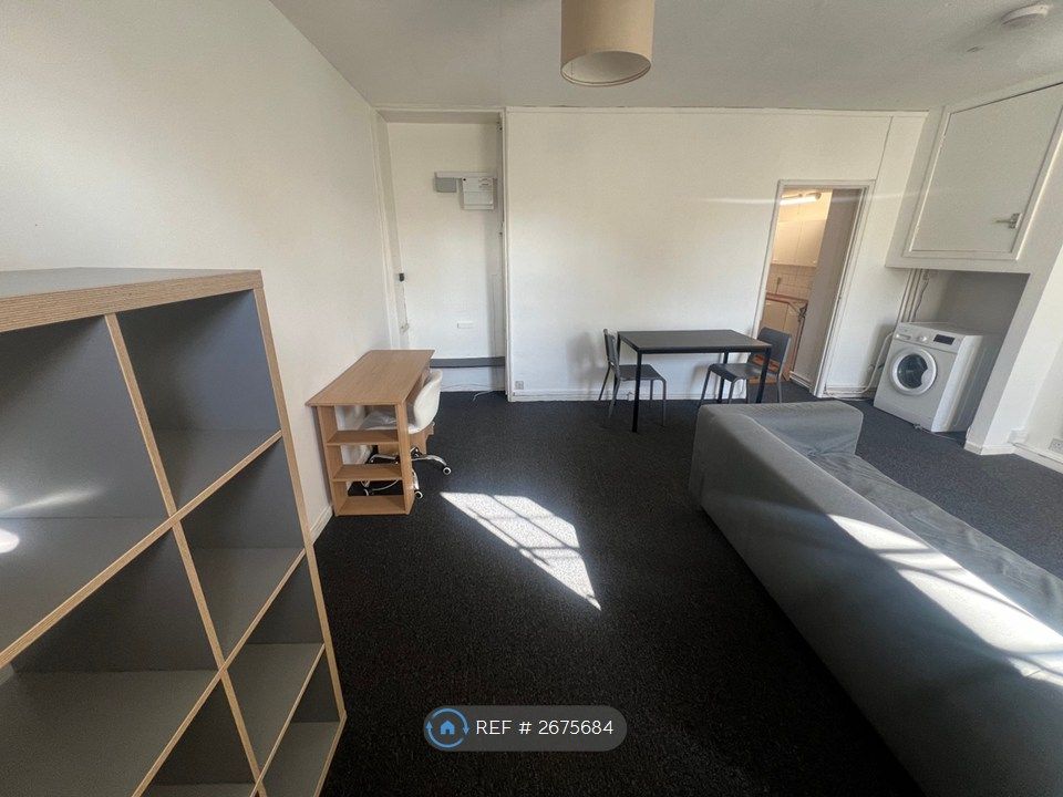 Property photo 2 of 7