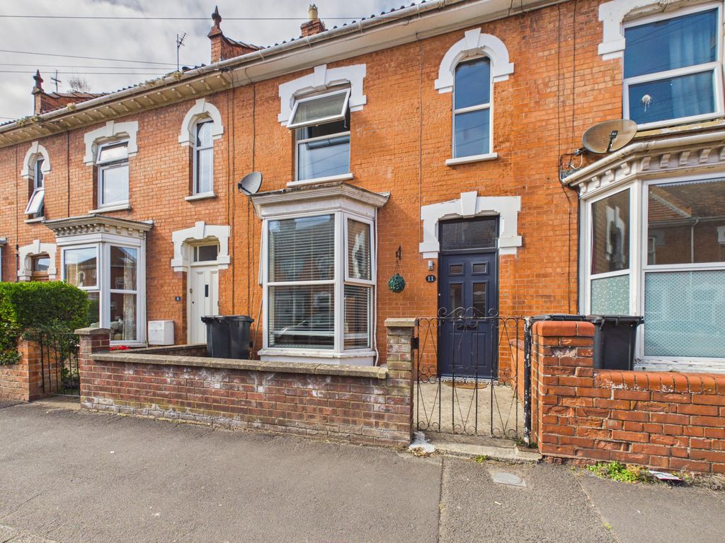 Property photo 1 of 22