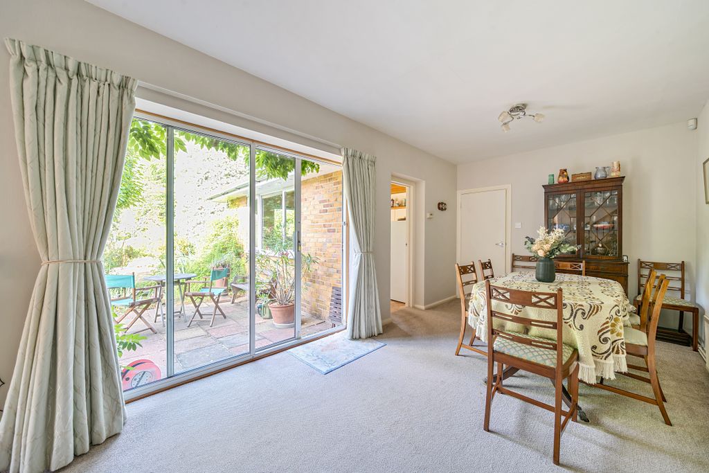 Property photo 3 of 18