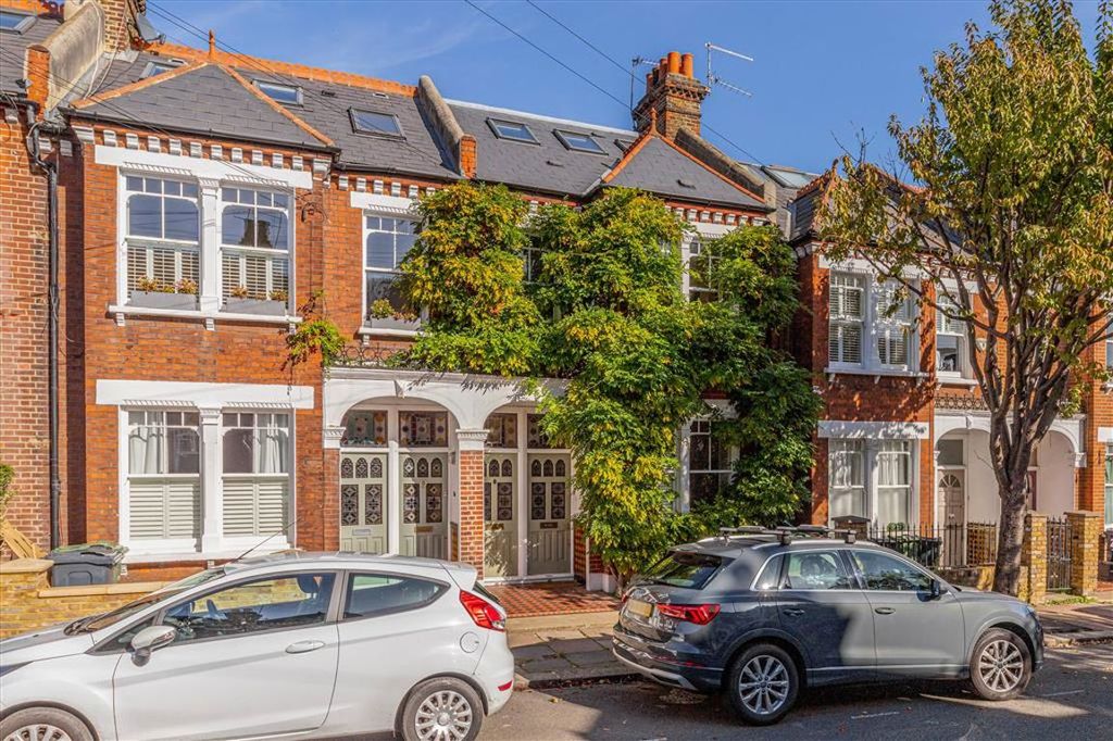 Property photo 1 of 9