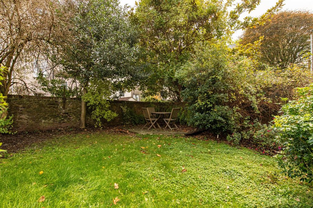Property photo 3 of 16 Garden_2.Jpg