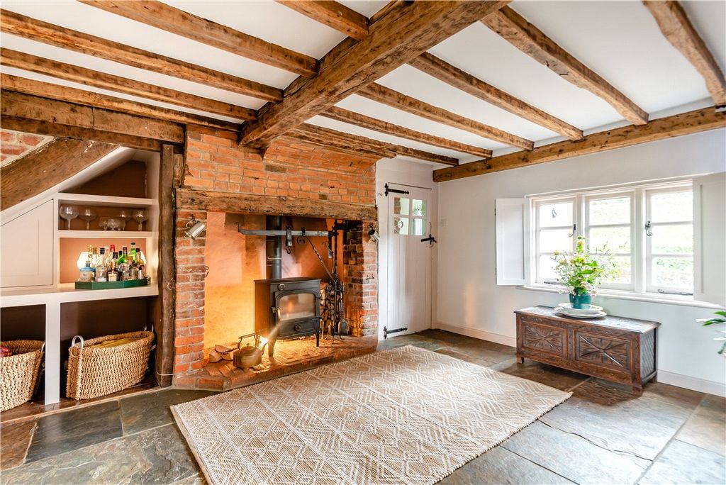 Property photo 3 of 12 Sitting Room