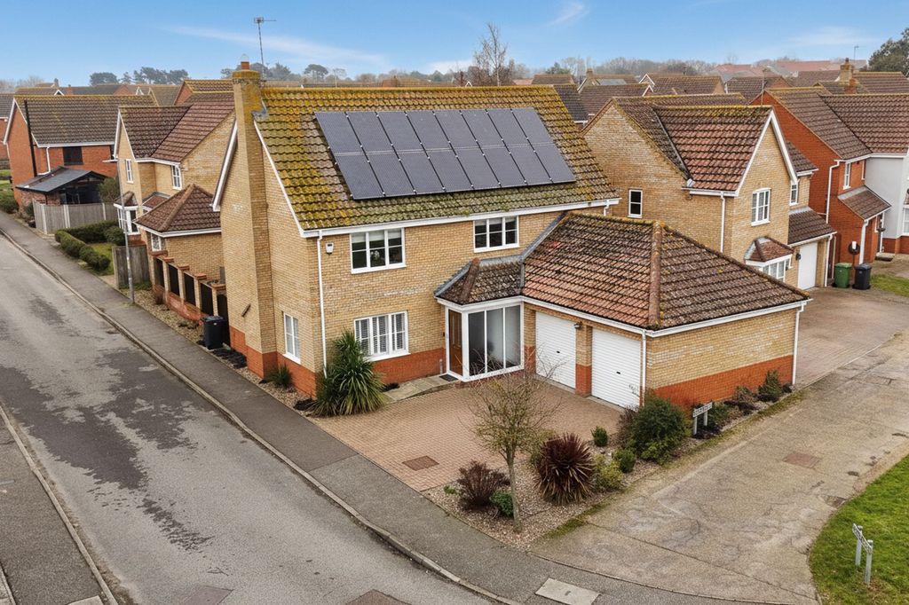 Property photo 1 of 24