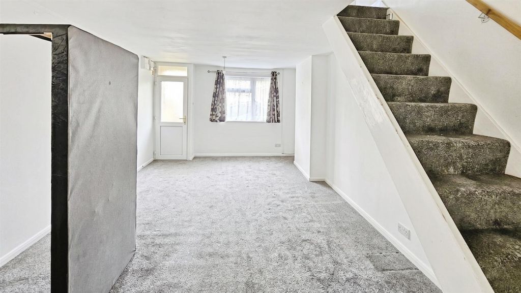 Property photo 2 of 9 User_Edited_Photo-ba1Eb628_User-Edited-Af0E2892-62