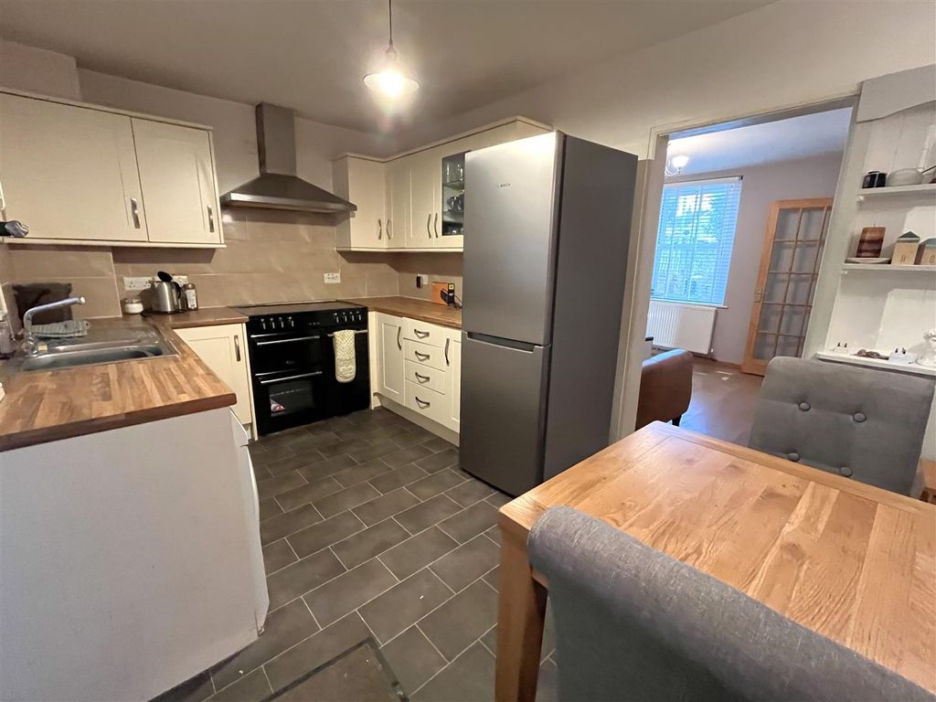 Property photo 3 of 20 Img_2487.Jpeg