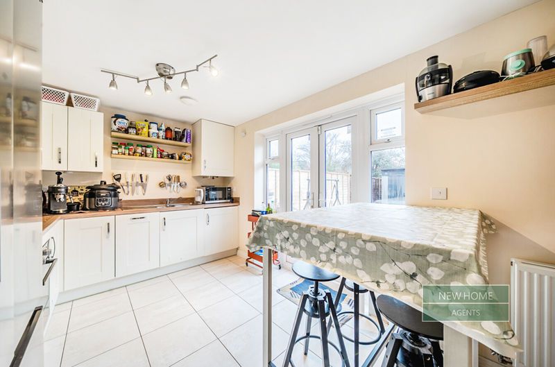 Property photo 3 of 18 Photo 10