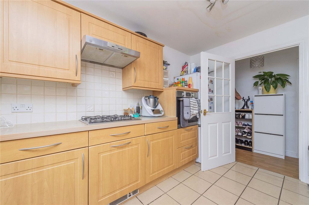 Property photo 3 of 30 Picture No. 01