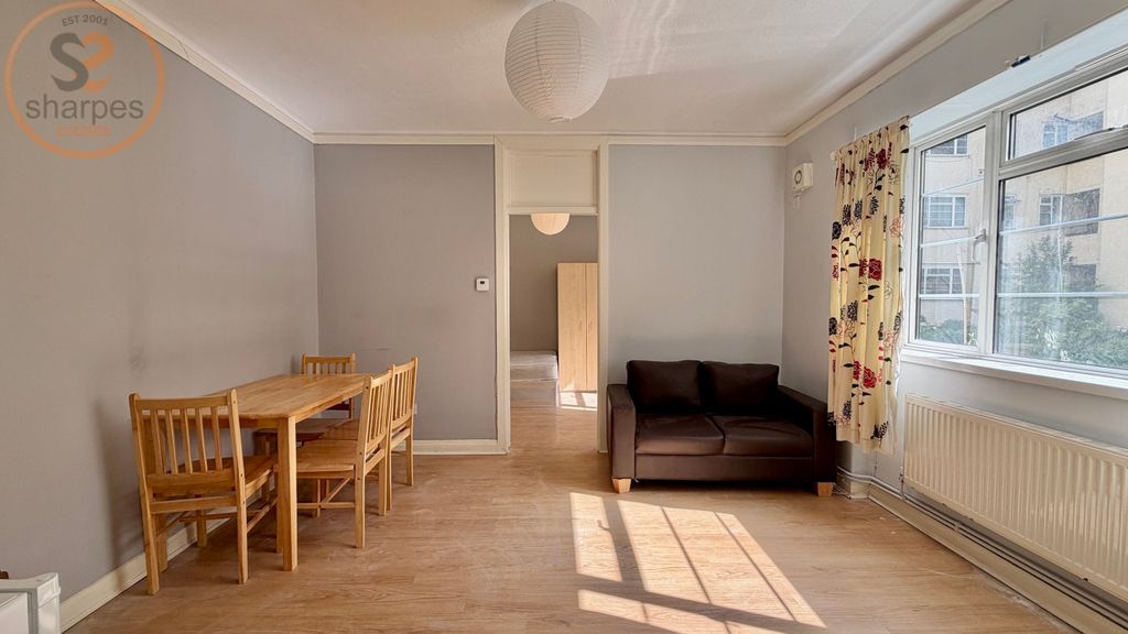 Property photo 2 of 15 69Fa49Fe60Eea5c7B3F11983_F20B202c4Bbe1982Fb1962B9Ef68E09B197d3c4B2Abd0138204B6Bb17A008d14