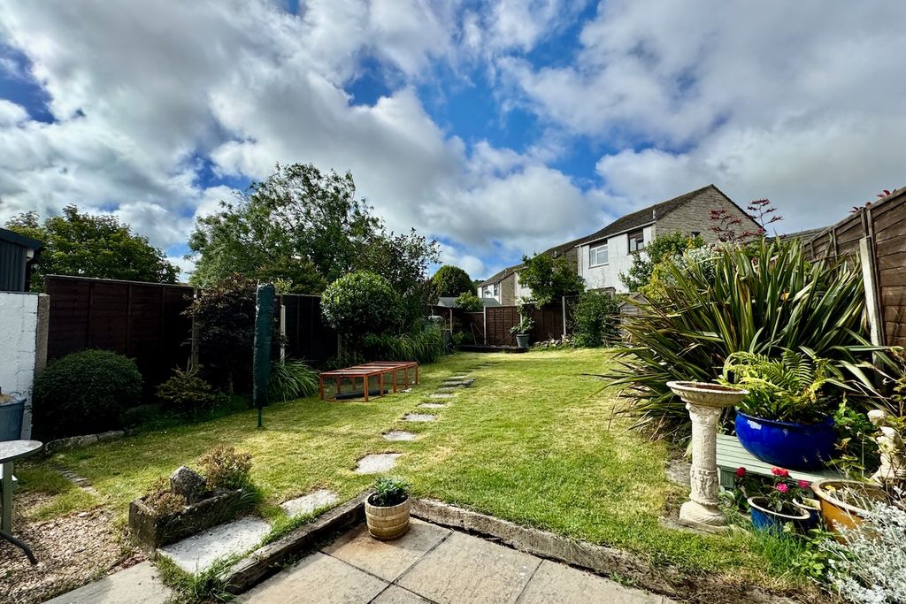 Property photo 2 of 14 Rear Garden