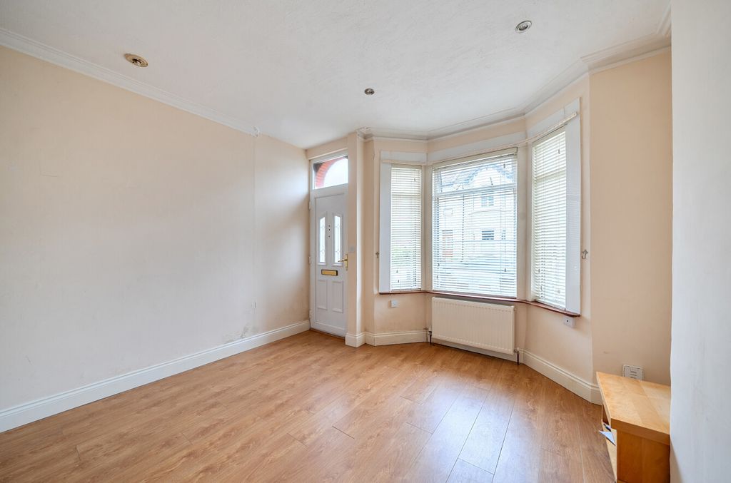 Property photo 3 of 19 1478139-16-6A2Bcd...