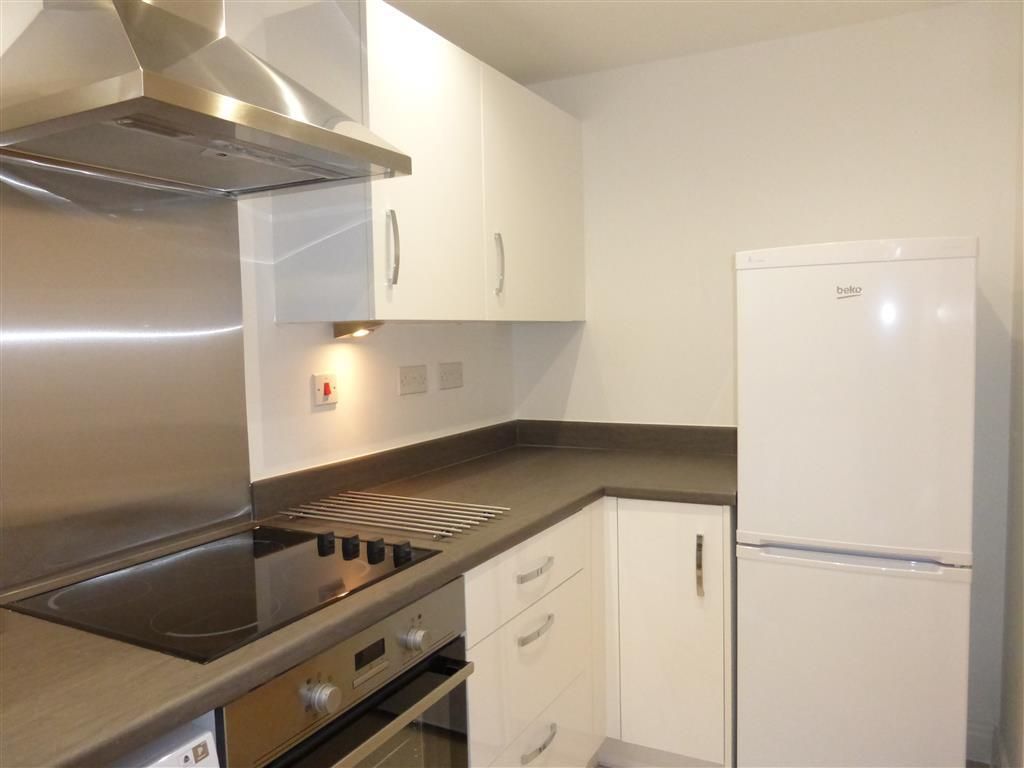 Property photo 2 of 6 Kitchen