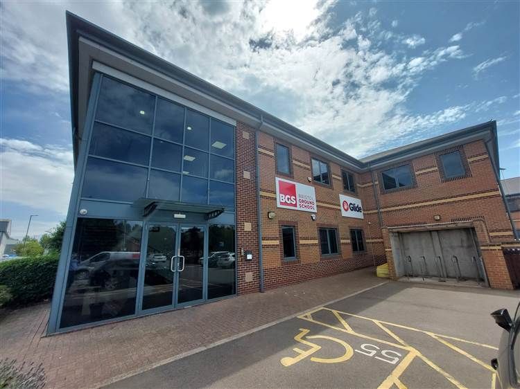 Property photo 1 of 4