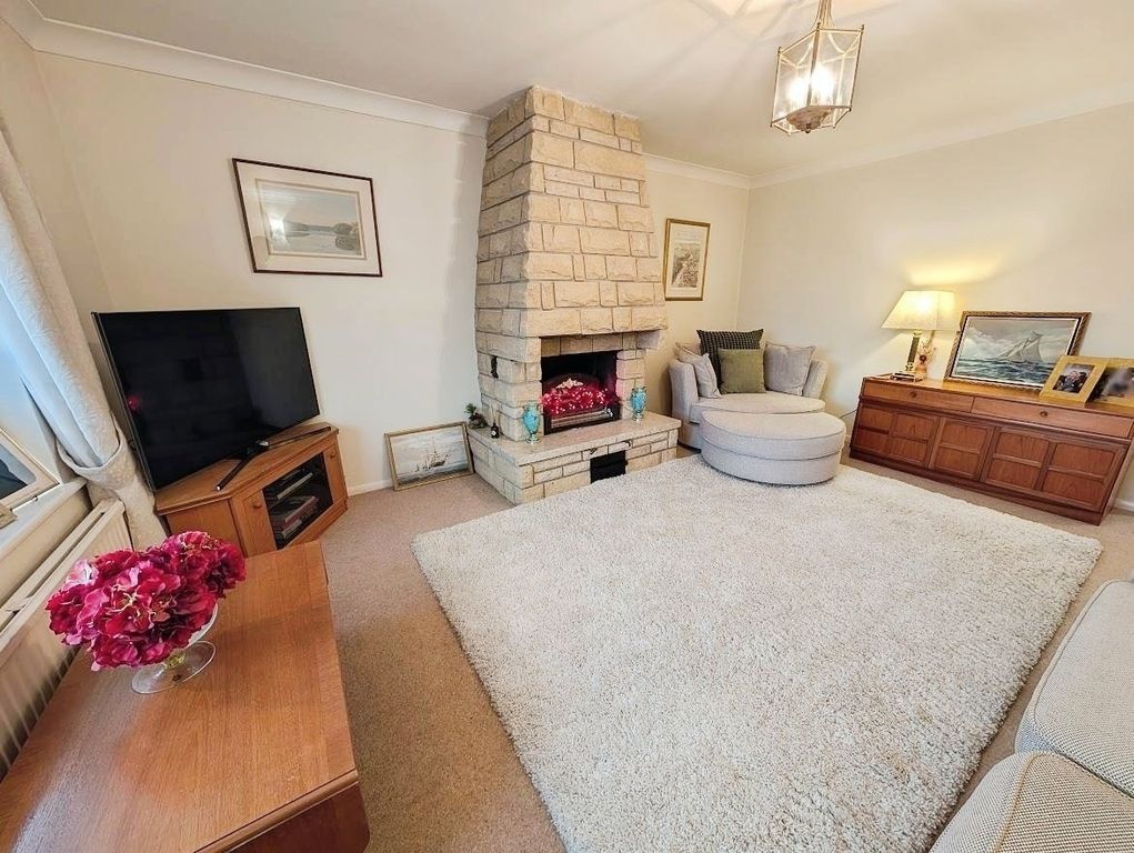 Property photo 3 of 20 Pbox-Img.Jpg