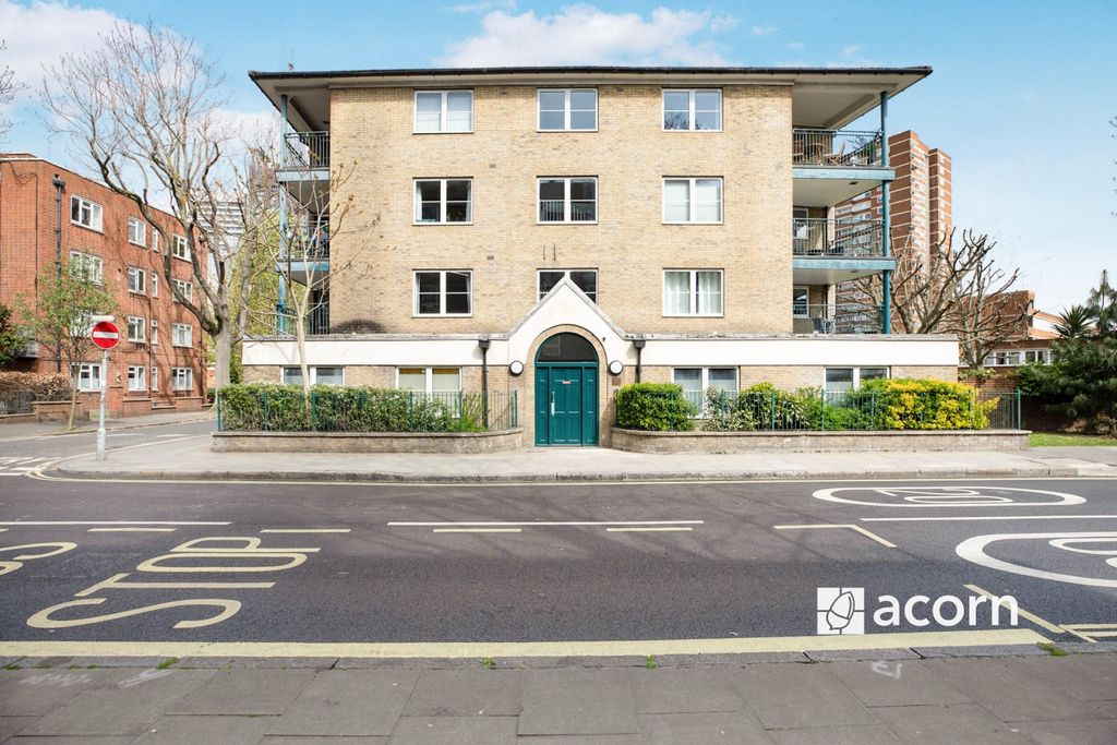Property photo 2 of 12 0T7A0025