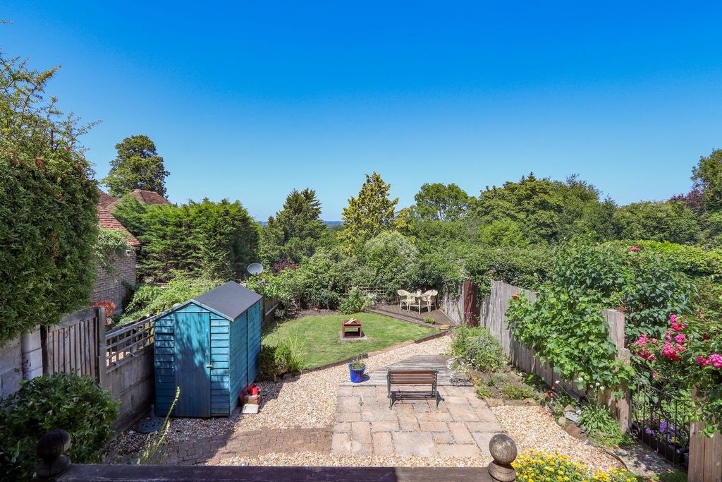 Property photo 3 of 16