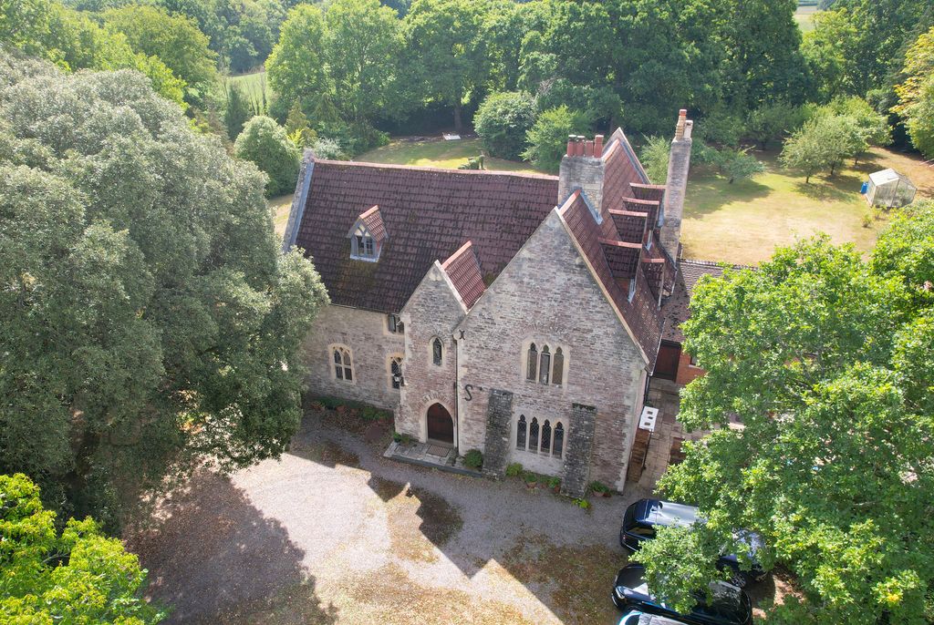Property photo 1 of 21 DC Drone Front