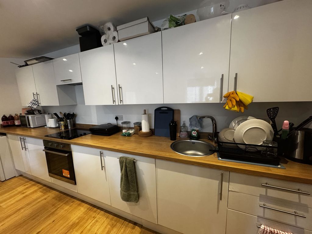 Property photo 3 of 17 Plaz974755Img_2854.Jpg