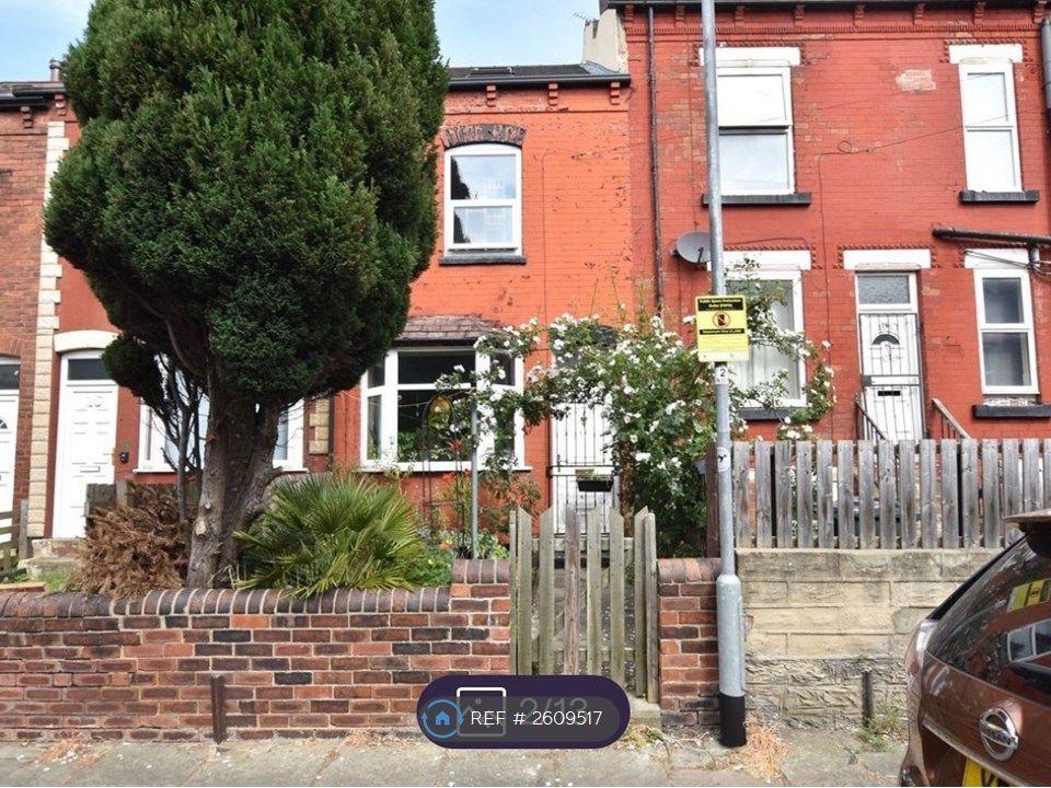 Property photo 1 of 18