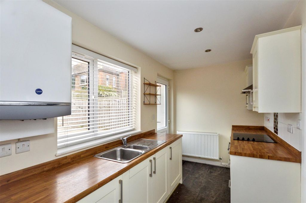 Property photo 2 of 10 Dsc_0123.Jpg