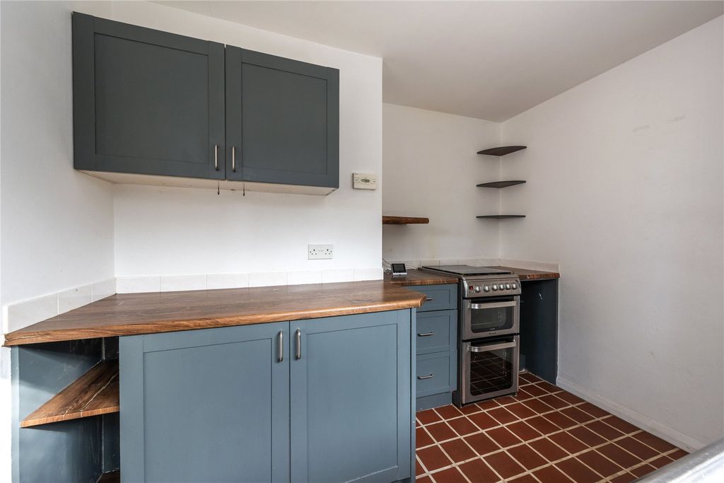 Property photo 3 of 12 Picture No. 04